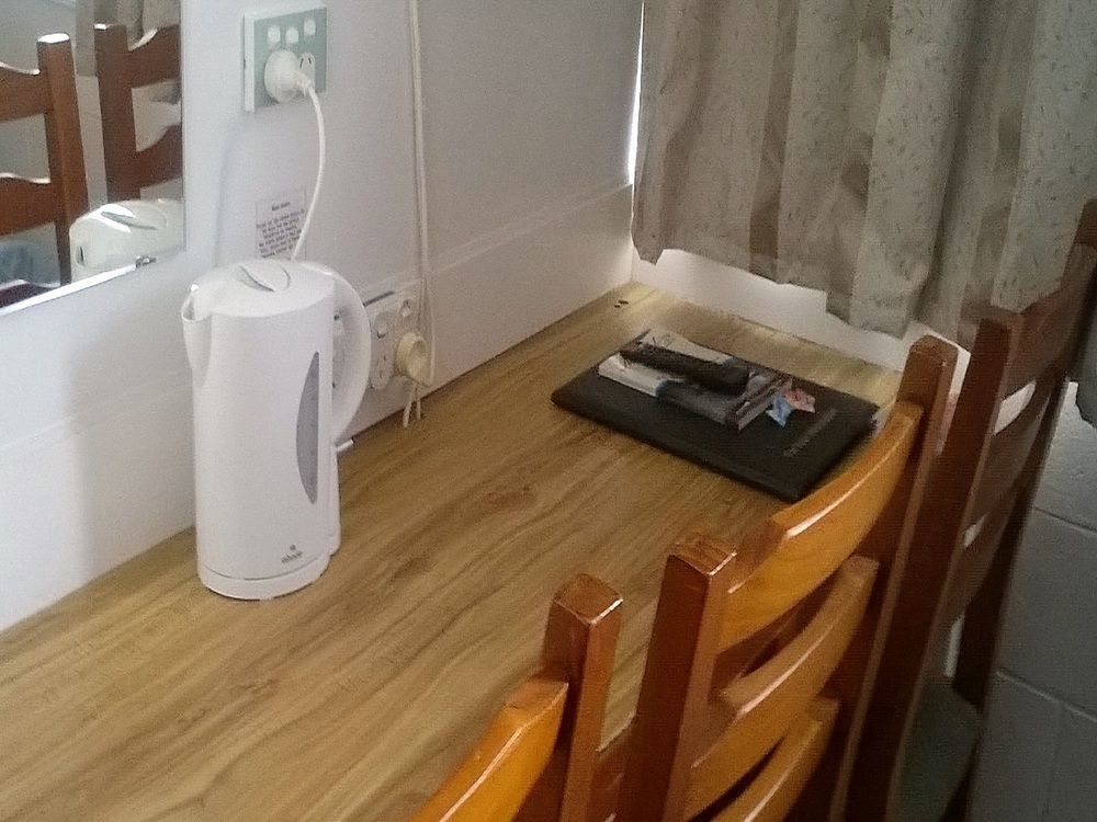 Warren Motor Inn Экстерьер фото